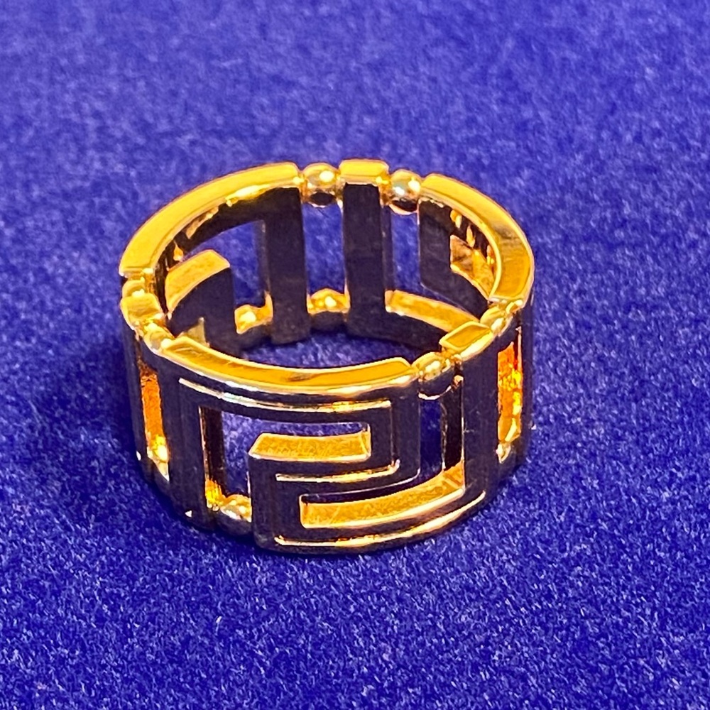 🔥 VERSACE ~ FIRM ~ Greca ~ Ring ~ Sz 21 ~ NWT ~ Authentic ✨💫✨ - Picture 9 of 14